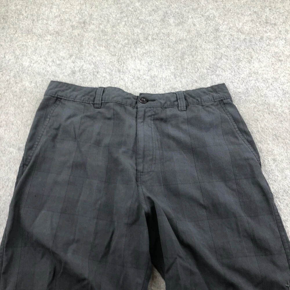 O'Neill Shorts Mens 36 Gray Plaid Chino Flat Front Microfiber 11 Inseam Casual